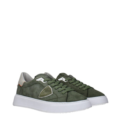 Baskets basses en cuir vert de Philippe Model