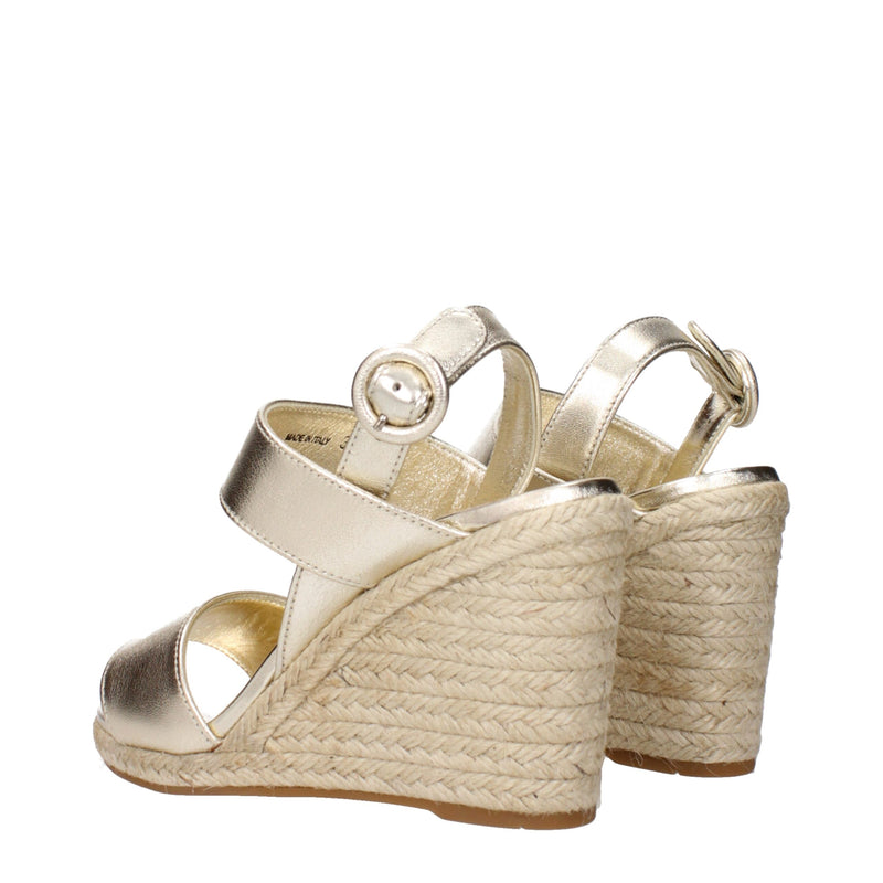 Prada Gold Leather Wedges Sandals - Élégance et Confort