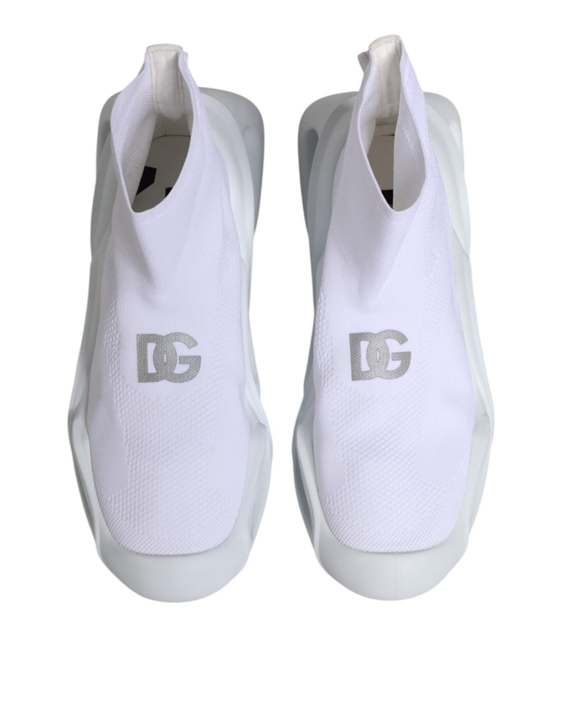 Sneakers blanches et argentées à enfiler Dolce & Gabbana, modèle Wave Socks.