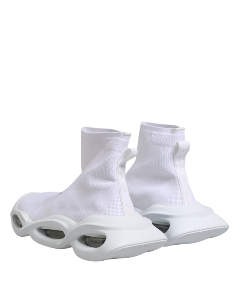 Sneakers blanches et argentées à enfiler Dolce & Gabbana, modèle Wave Socks.