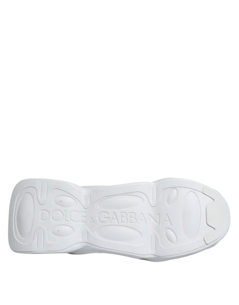 Sneakers blanches et argentées à enfiler Dolce & Gabbana, modèle Wave Socks.