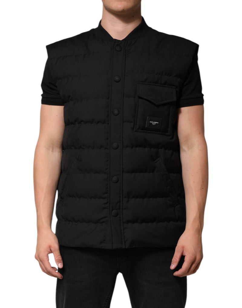 Veste-parka noire sans manches Dolce & Gabbana avec plaque de logo.