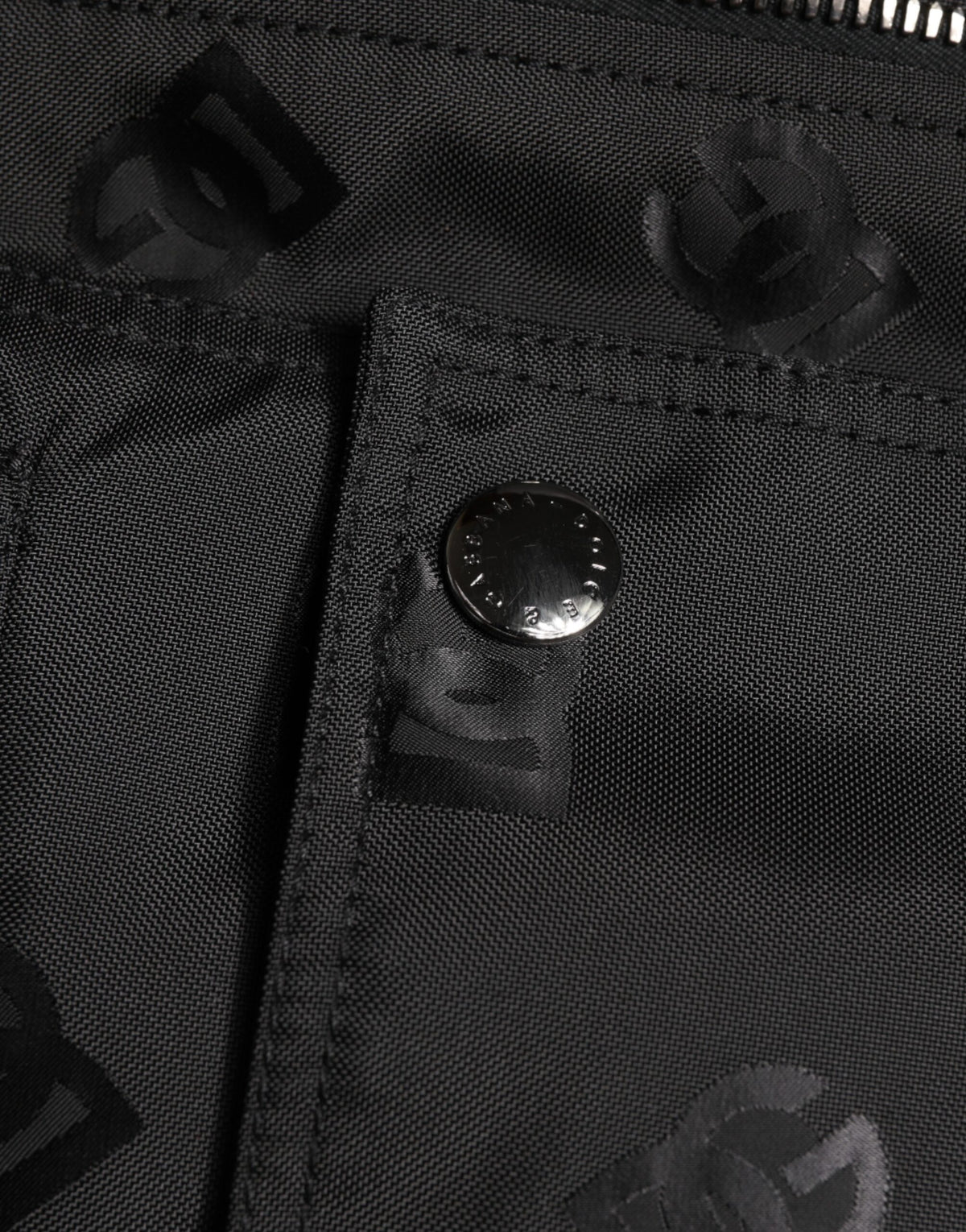 Veste coupe-vent cargo noire à logo mania de Dolce & Gabbana