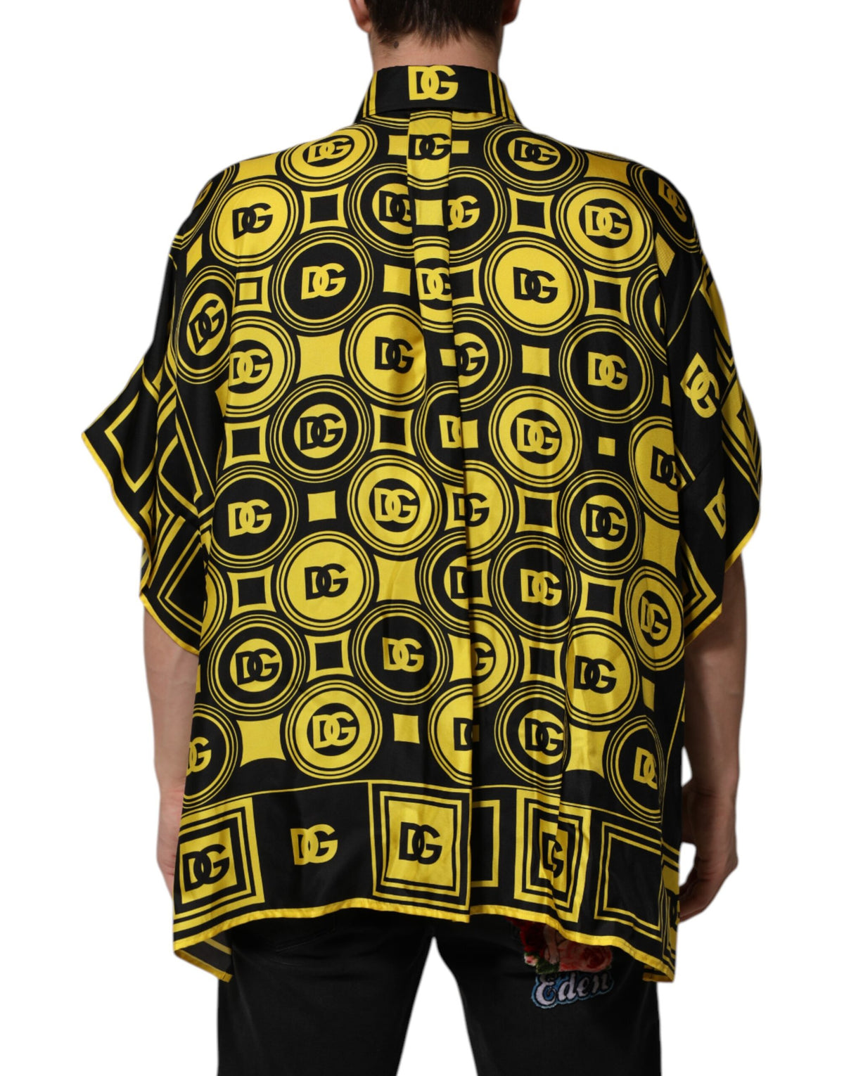 T-shirt en soie jaune avec logo DG géométrique argenté de Dolce &amp; Gabbana