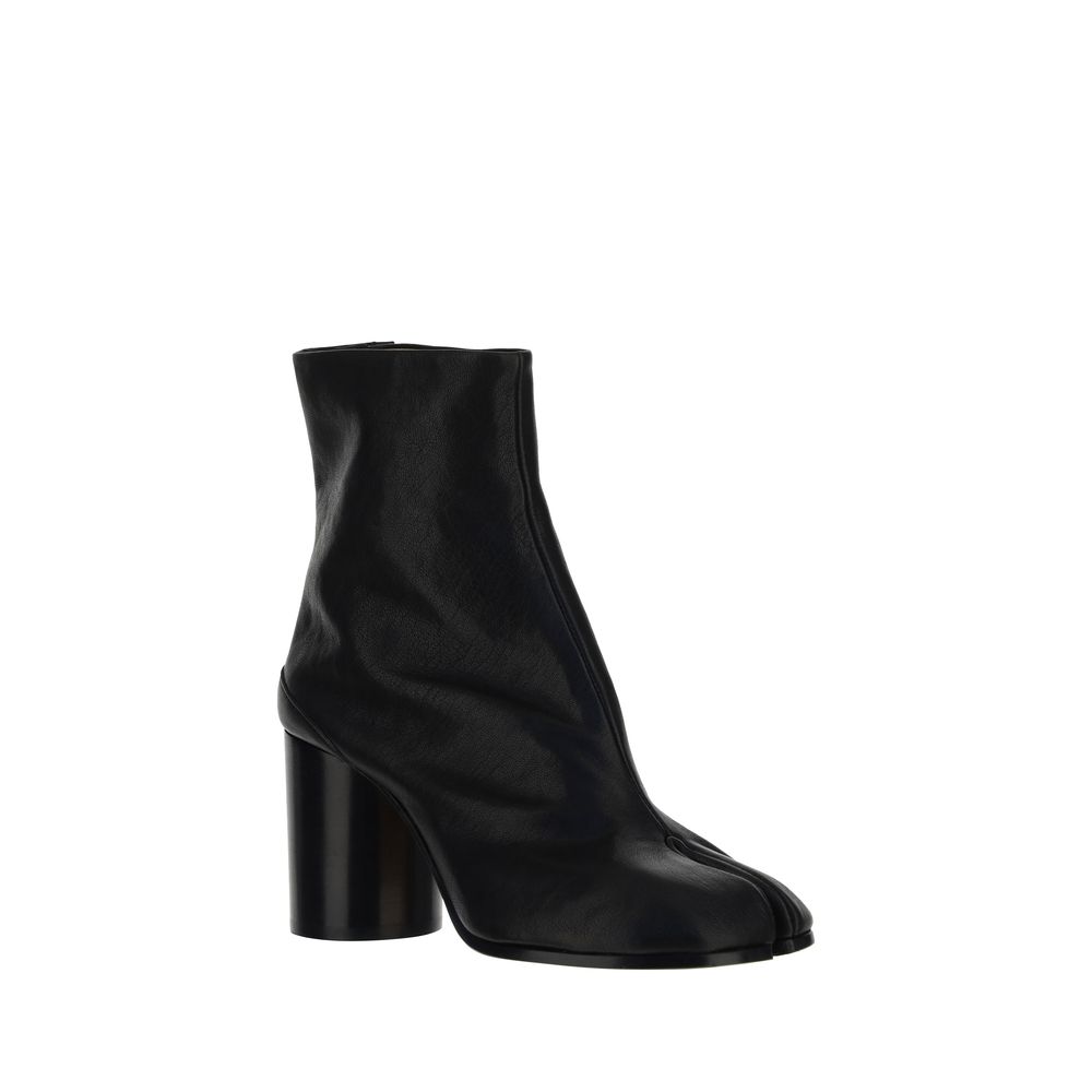 Maison Margiela Black Lamb Ovis Aries Ankle Boots - Design Iconique