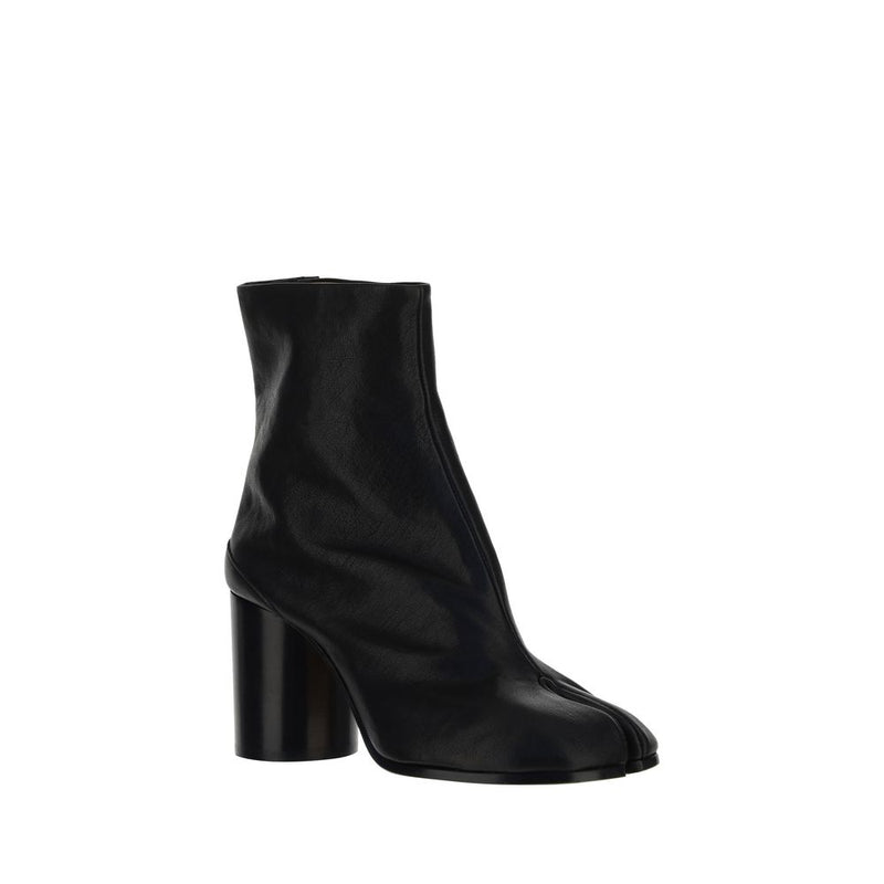 Maison Margiela Black Lamb Ovis Aries Ankle Boots - Design Iconique