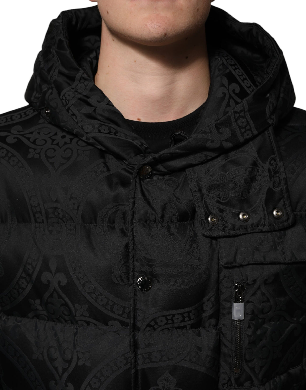 Veste à capuche matelassée en jacquard noir de Dolce & Gabbana