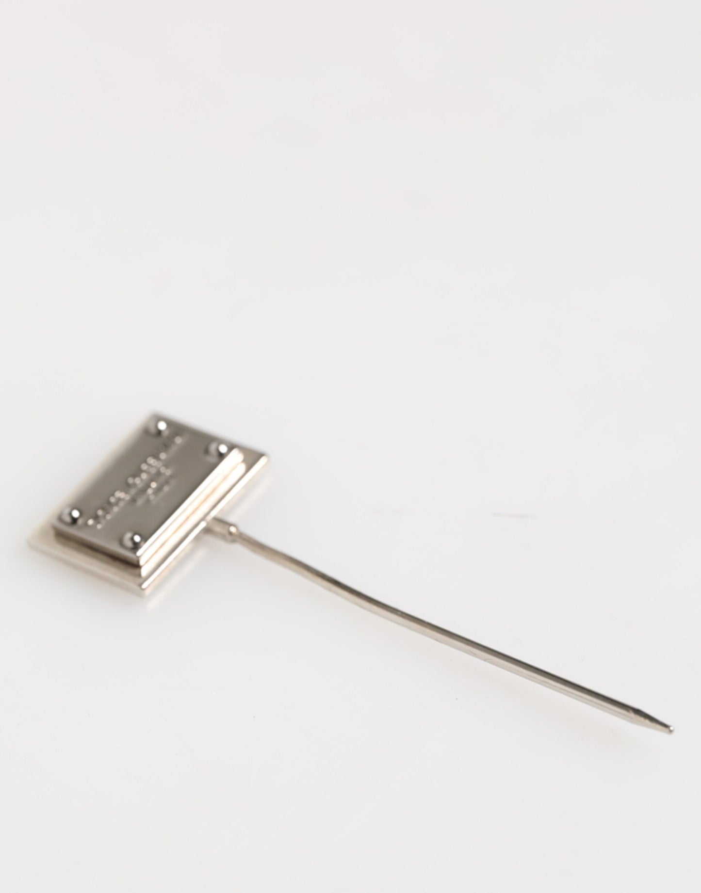 Dolce &amp; Gabbana Zilverkleurige Logo Plaque Revers Heren Accessoire Broche Pin