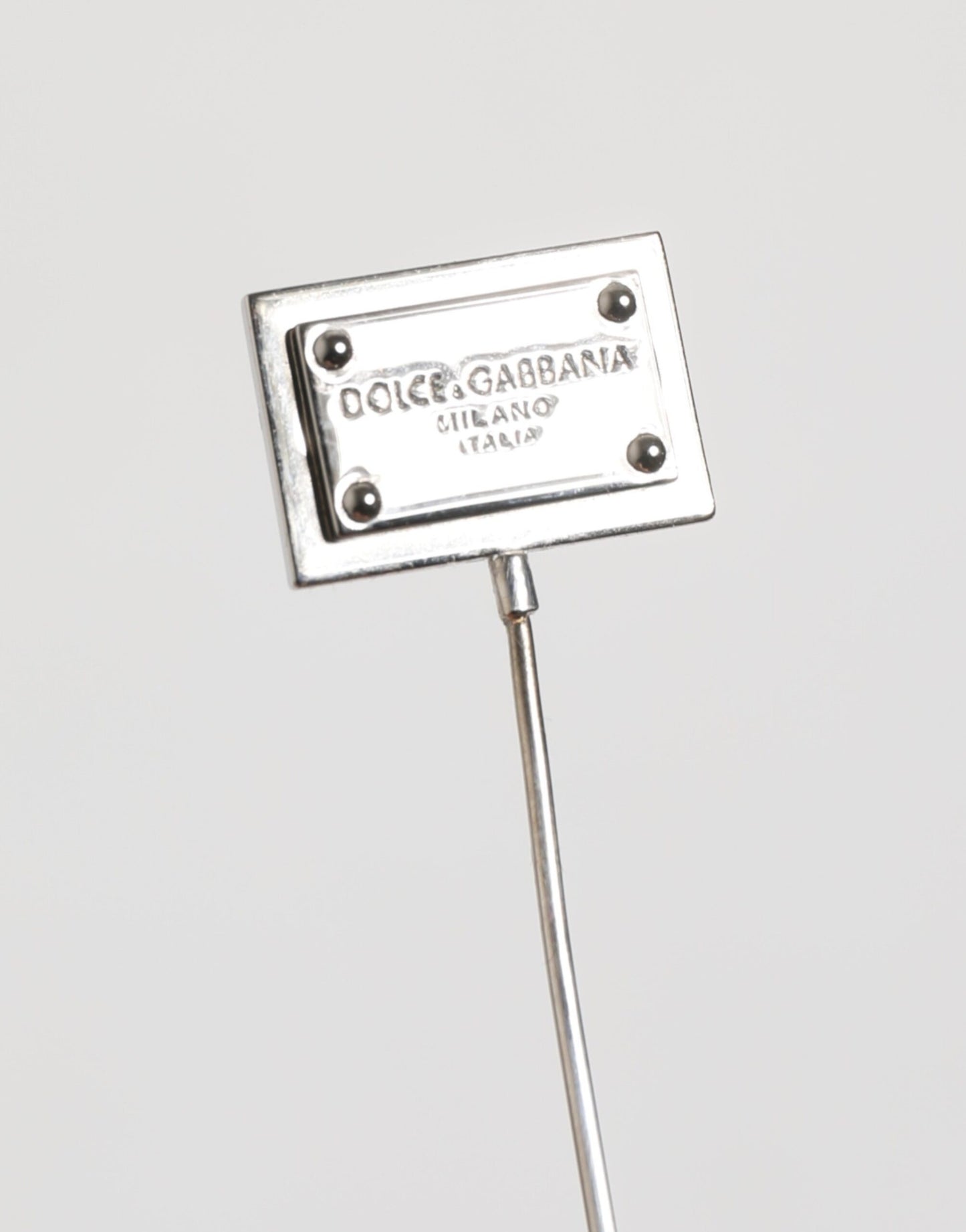Dolce &amp; Gabbana Zilverkleurige Logo Plaque Revers Heren Accessoire Broche Pin