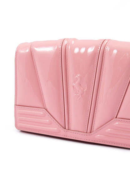 Sac Ferrari Pink GT en cuir verni avec chaîne