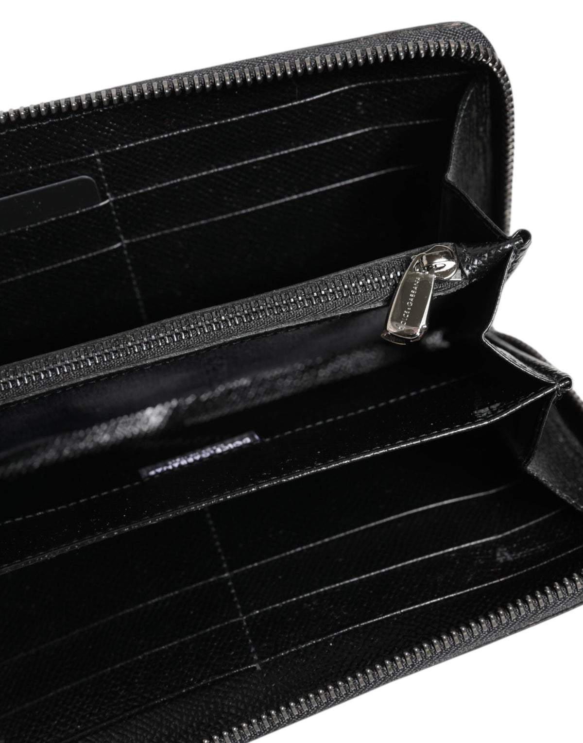 Portefeuille continental zippé Dolce &amp; Gabbana en cuir léopard noir et gris