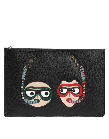 Pochette homme en cuir noir Dolce & Gabbana #DGFAMILY, ornements.