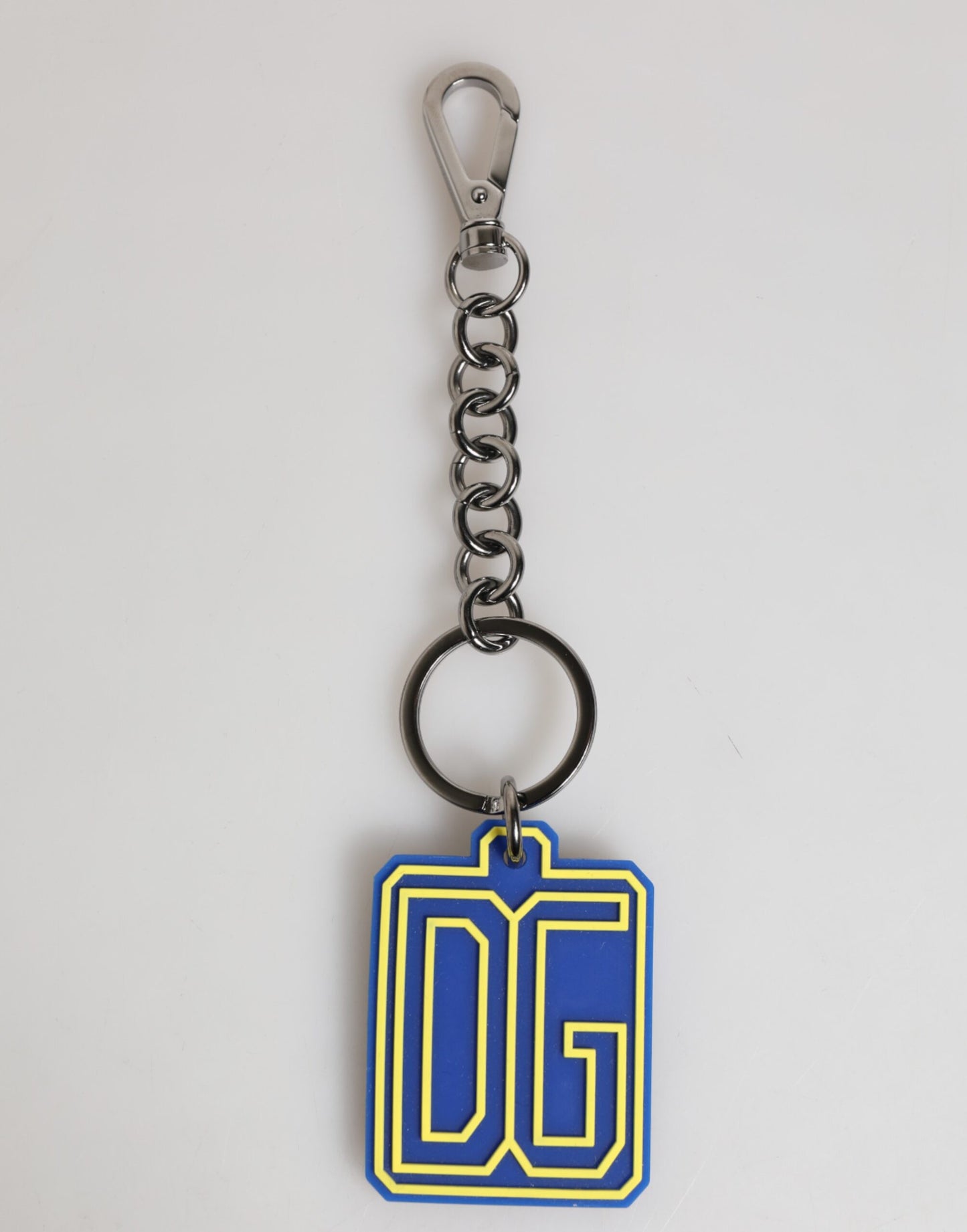 Porte-clés pour homme Dolce &amp; Gabbana, logo DG en caoutchouc bleu et jaune, argenté.