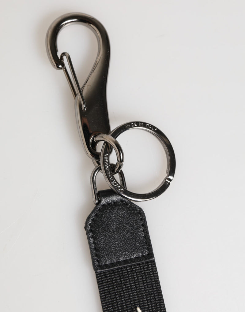 Dolce &amp; Gabbana zwarte en witte polyester sleutelhanger met DG-logo en zilveren details voor heren.