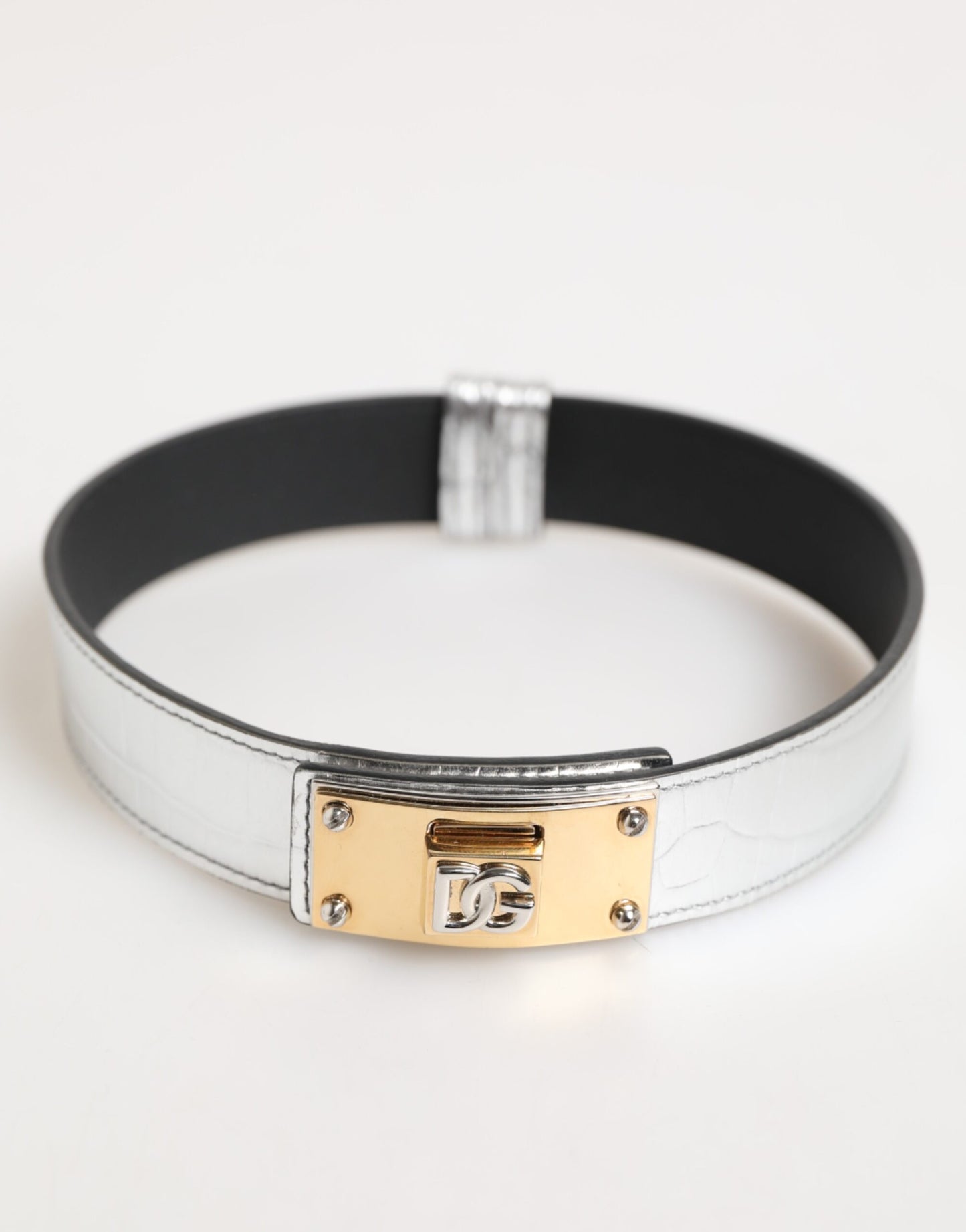 Collier Dolce & Gabbana en cuir texturé argenté et métal doré