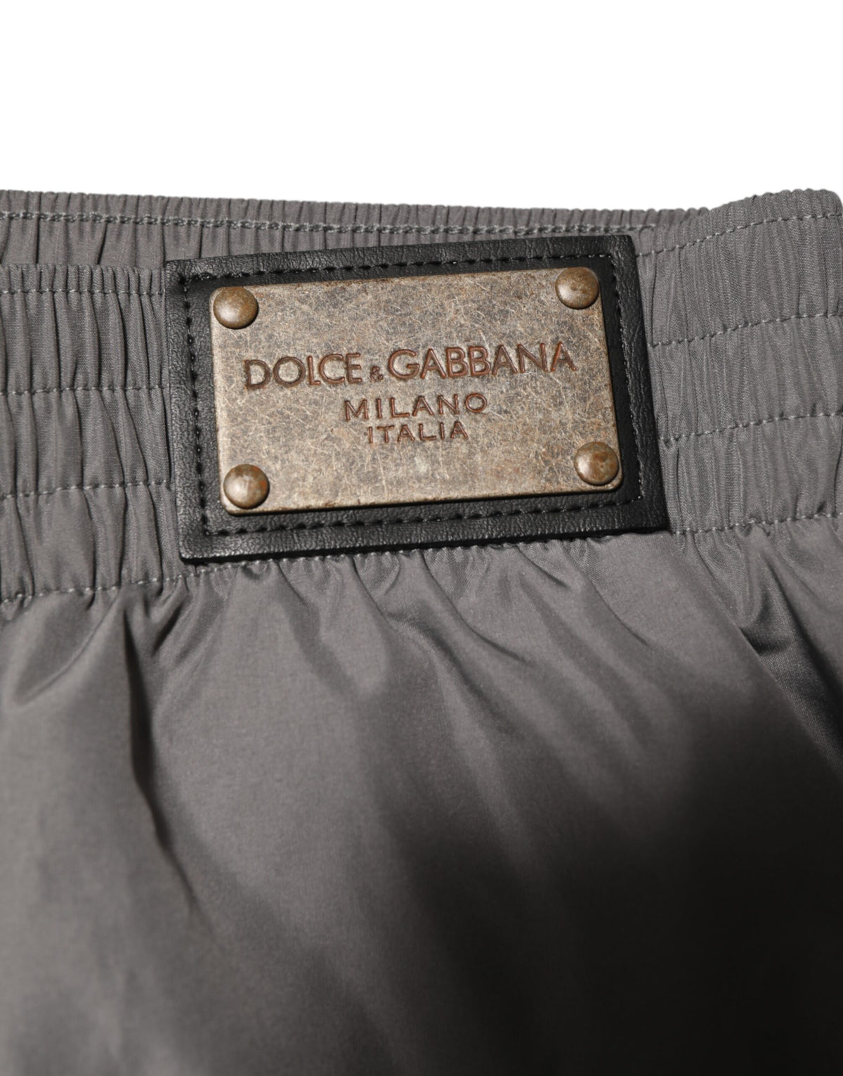 Short de bain Dolce &amp; Gabbana en nylon gris clair à taille élastique