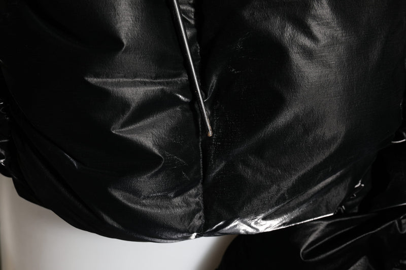 Veste matelassée à capuche zippée noire avec logo Dolce & Gabbana