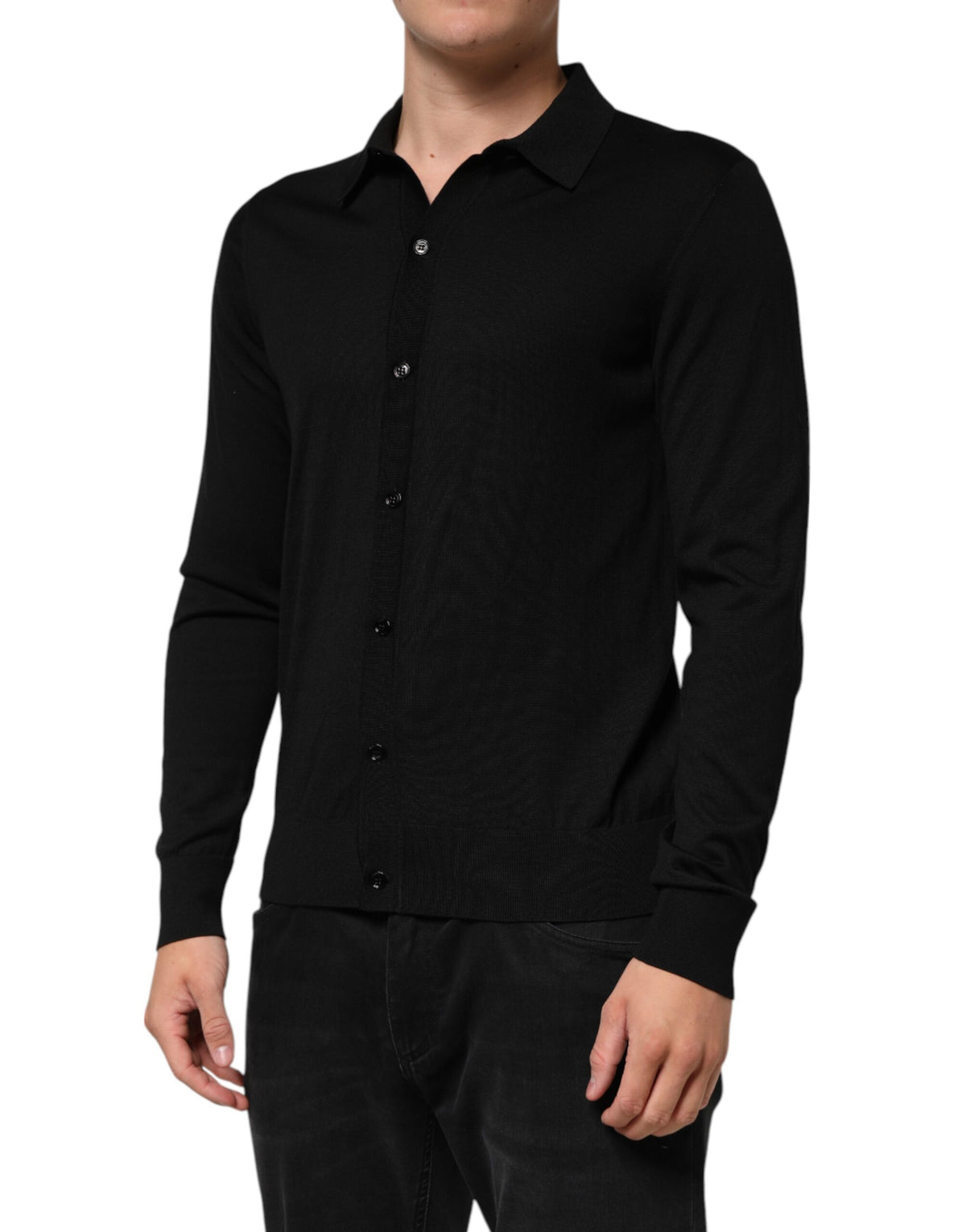 Pull léger en soie noire à boutons de Dolce &amp; Gabbana