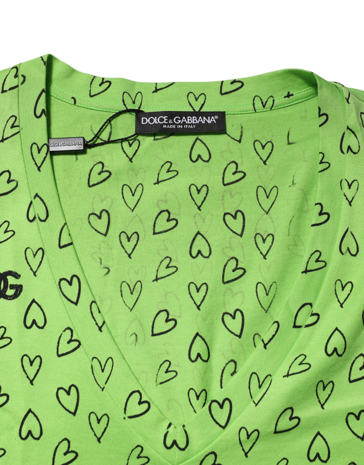 T-shirt Dolce &amp; Gabbana vert à col en V avec imprimé cœur et logo DG.