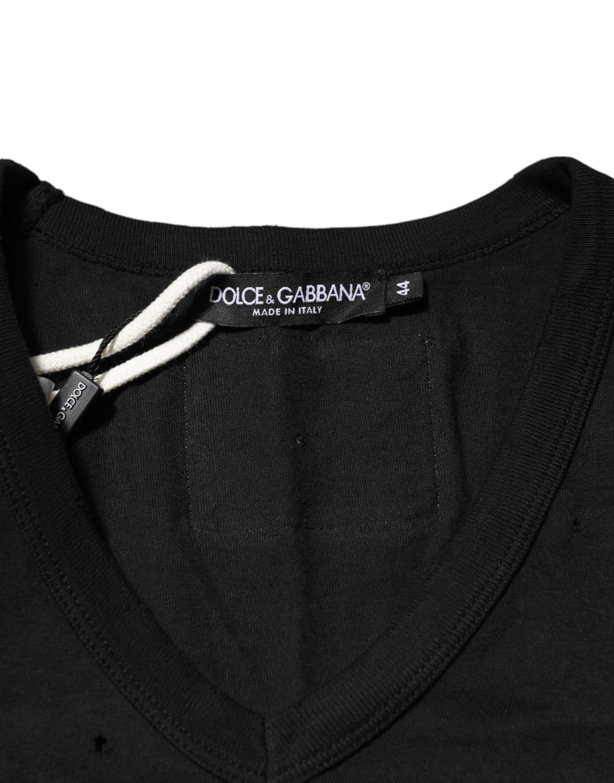 T-shirt homme Dolce &amp; Gabbana en coton noir, col en V, logo délavé.