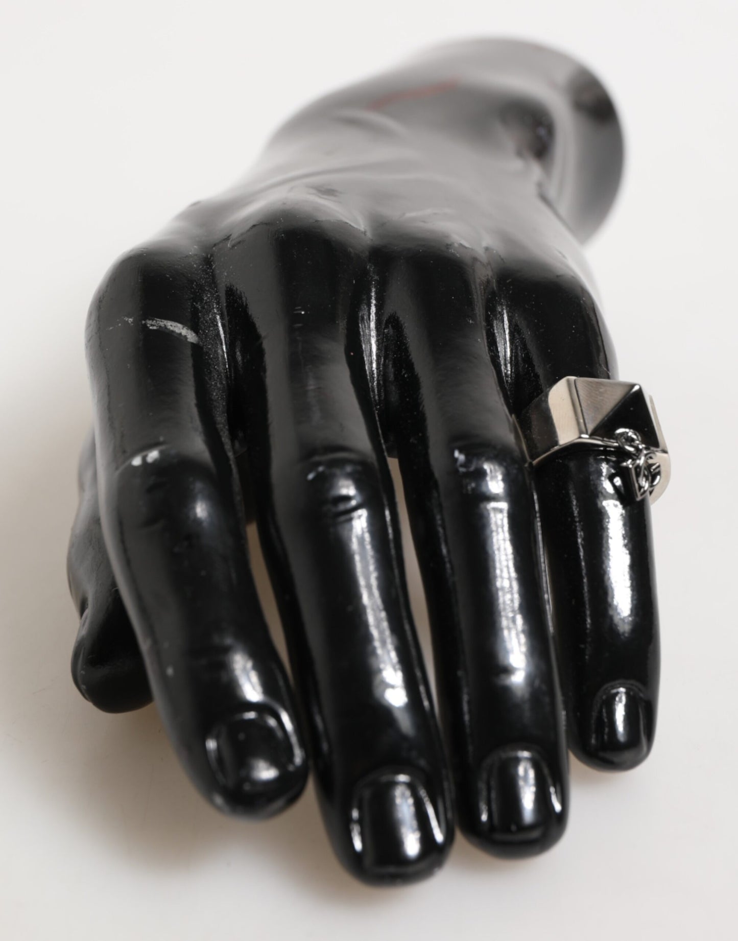 Bague en laiton véritable avec logo DG pyramidal argenté de Dolce & Gabbana