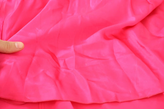 Robe en Soie Rose Dolce & Gabbana avec Nœud et Épaules Nues