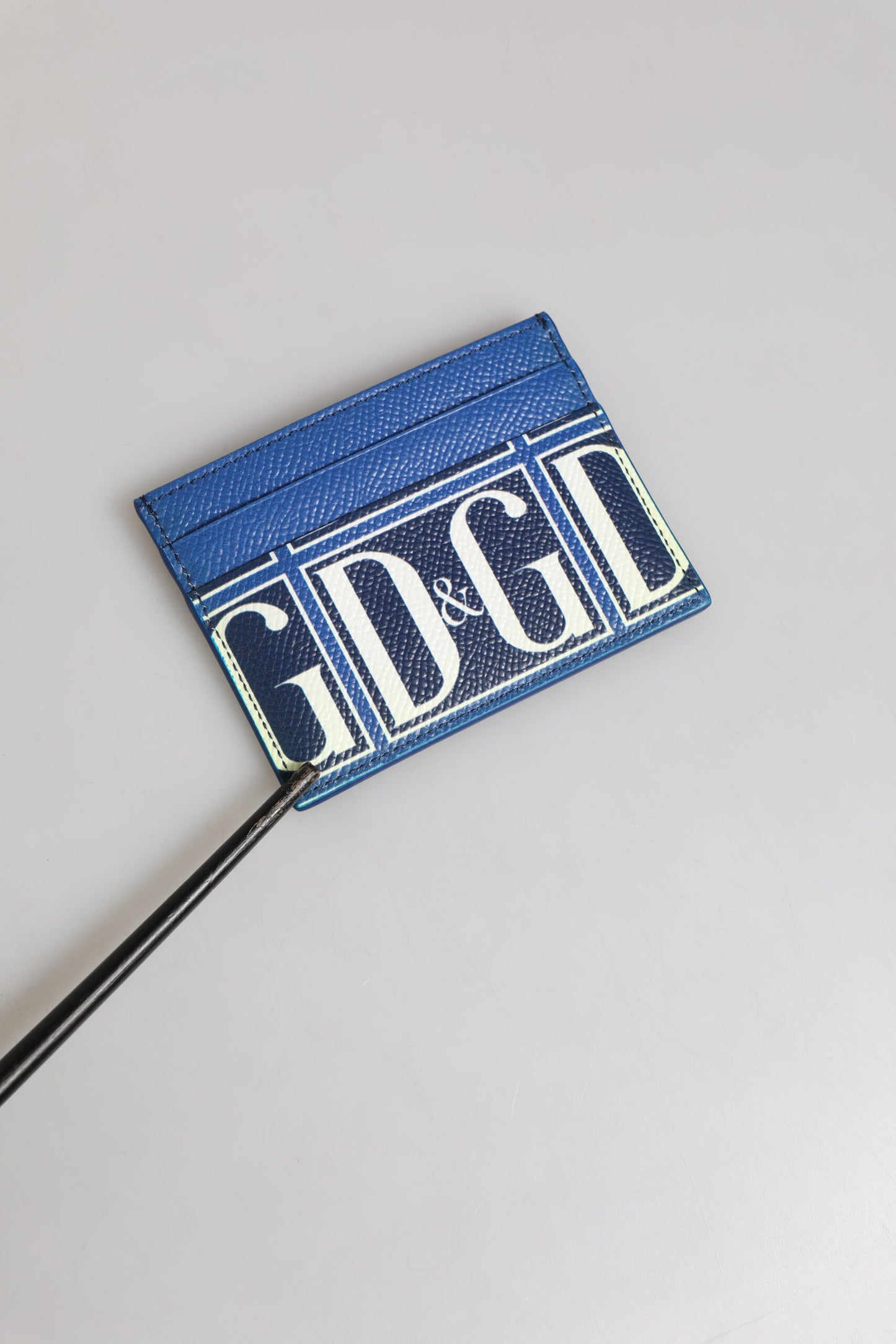 Porte-cartes en cuir de veau bleu avec logo DG et monogramme de Dolce &amp; Gabbana