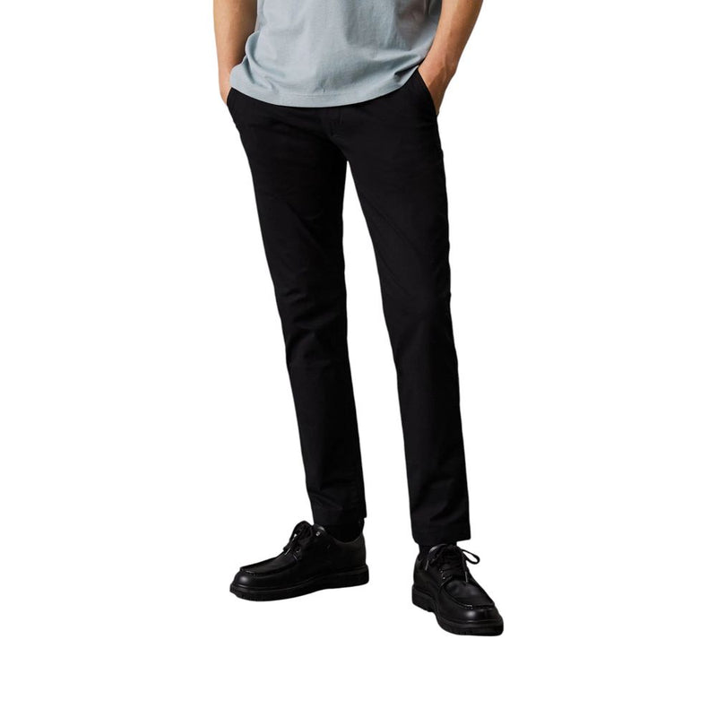 Pantalon TAPERED CHINO J30J326847 en coton recyclé Calvin Klein Jeans