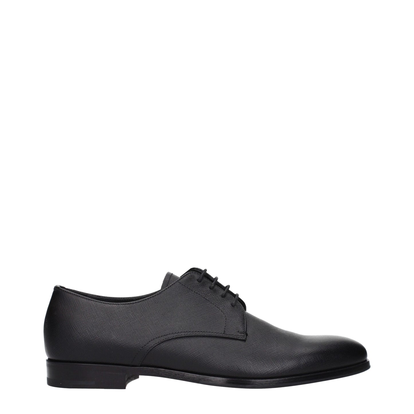 Prada, souliers Oxford et mocassins en cuir noir