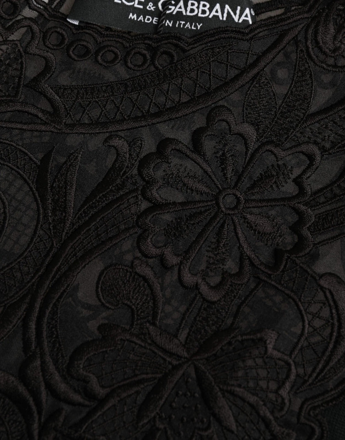 Dolce & Gabbana Blouse Longue en Soie Noire avec Dentelle