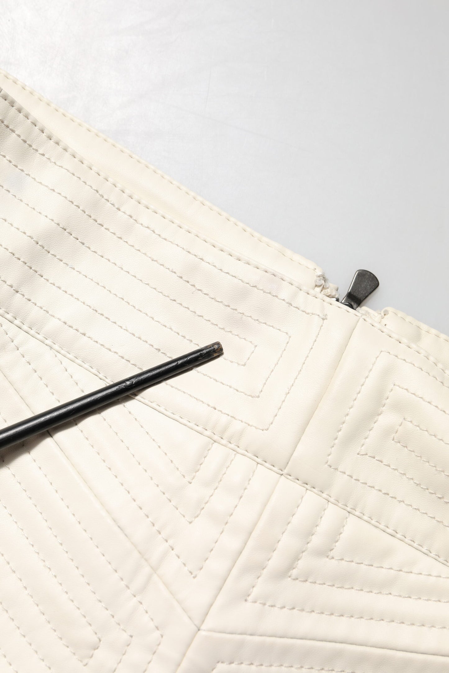 Guess Beige Faux Leather Quilted Mini High Waist Women  Skirt