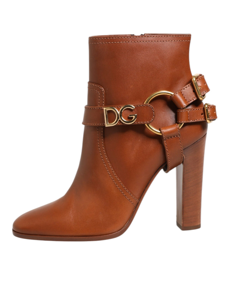 Dolce & Gabbana Bottines en Cuir Marron avec Boucle DG