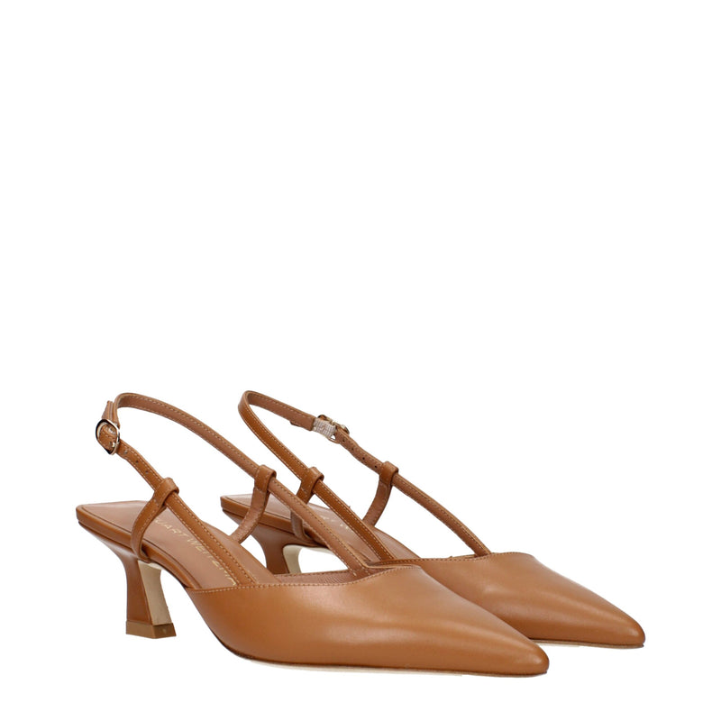 Stuart Weitzman Vinnie Brown Leather Mid Heel Pumps