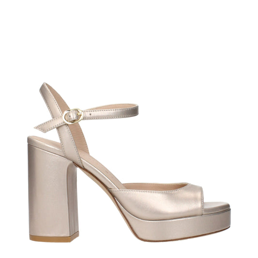 Plateformes en cuir beige de Stuart Weitzman