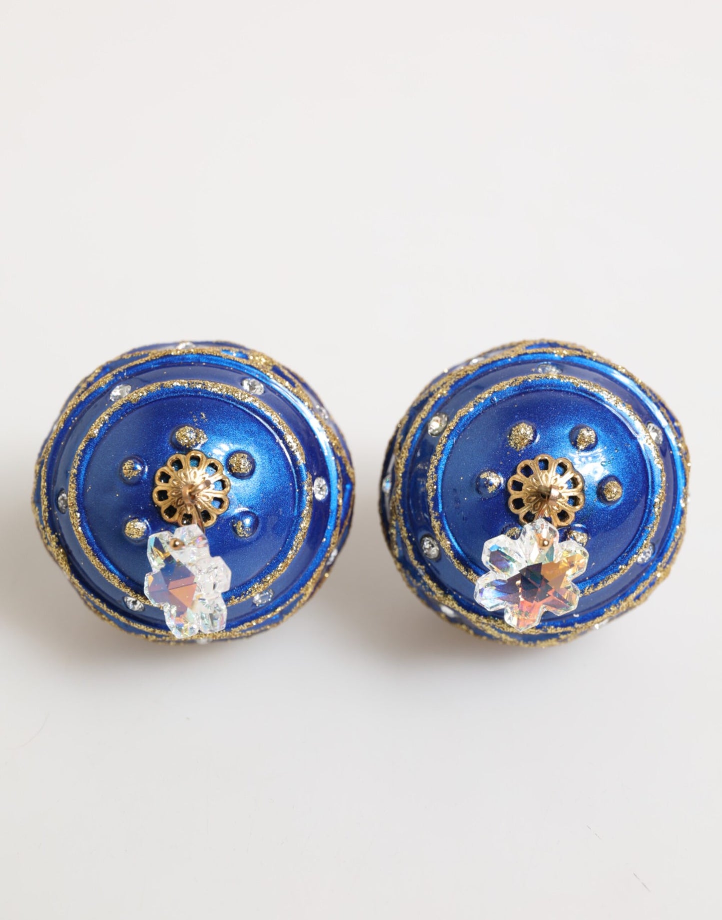 Boucles d'oreilles clips en laiton doré et cristal bleu en forme de boule de Noël de Dolce &amp; Gabbana