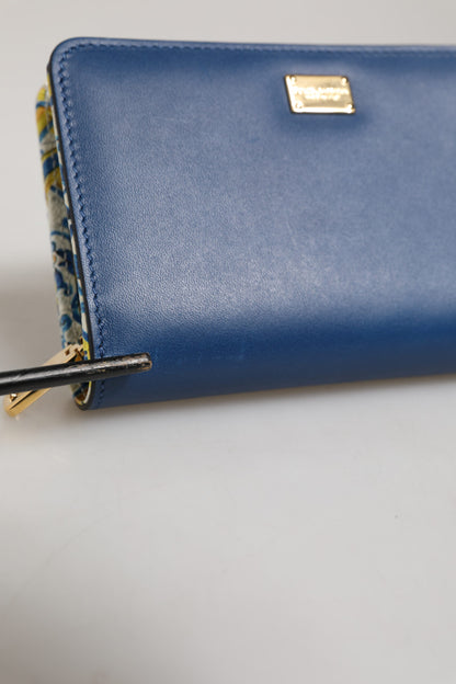 Portefeuille à rabat en cuir bleu Dolce &amp; Gabbana avec imprimé de carreaux et fermeture éclair.