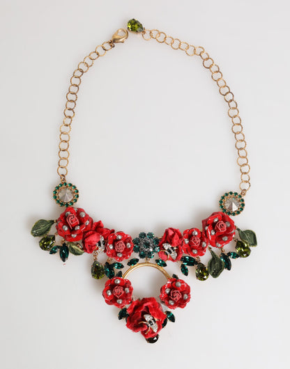 Collier bijou fantaisie Dolce &amp; Gabbana en forme de rose rouge, orné de cristaux et de fleurs.