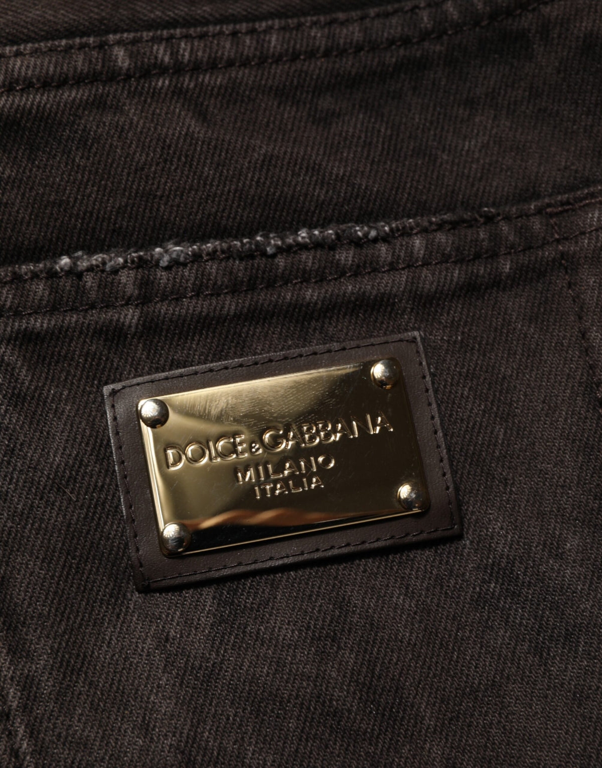 Bermuda homme Dolce &amp; Gabbana en denim noir effiloché de coton.