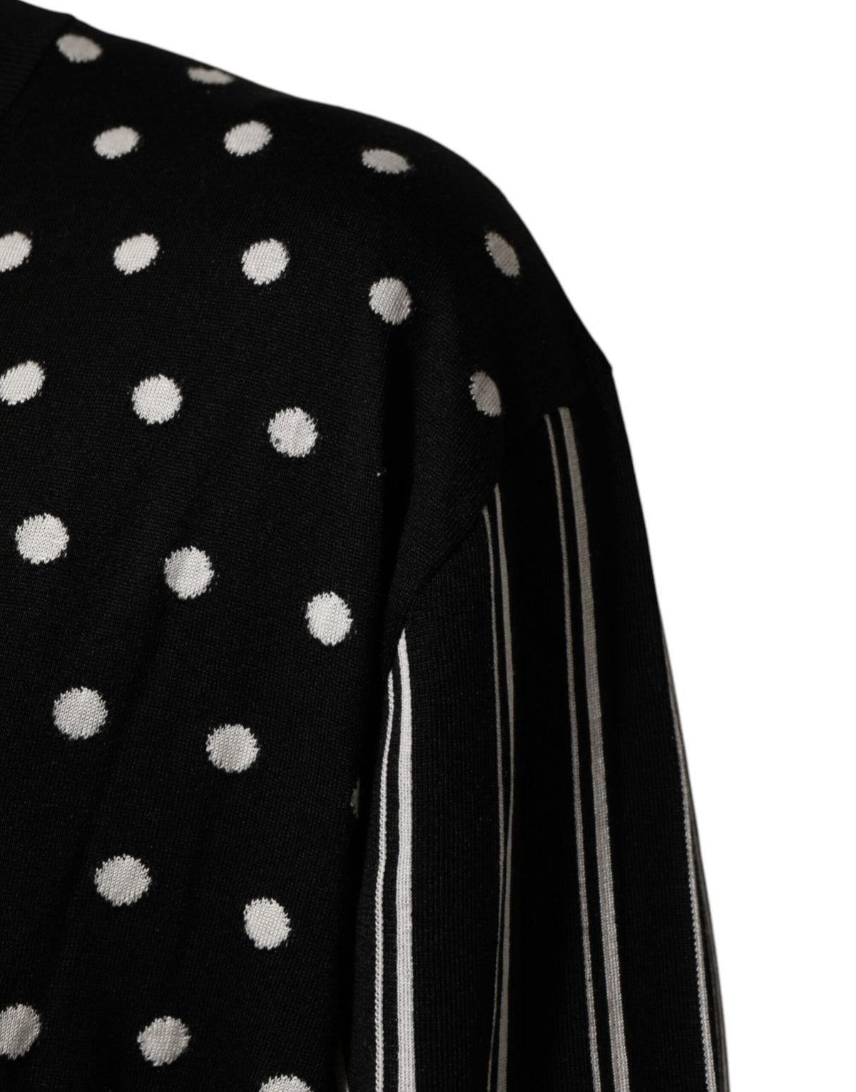 Pull en jersey à rayures noires et blanches et col en V de Dolce &amp; Gabbana
