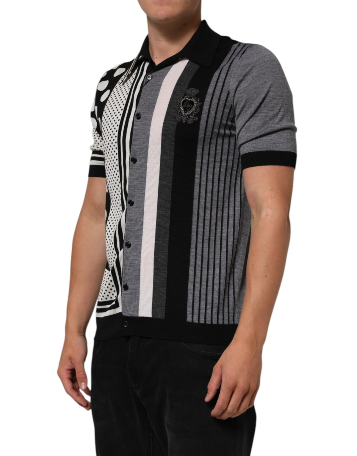 T-shirt polo à col et pois blancs sur fond noir de Dolce &amp; Gabbana