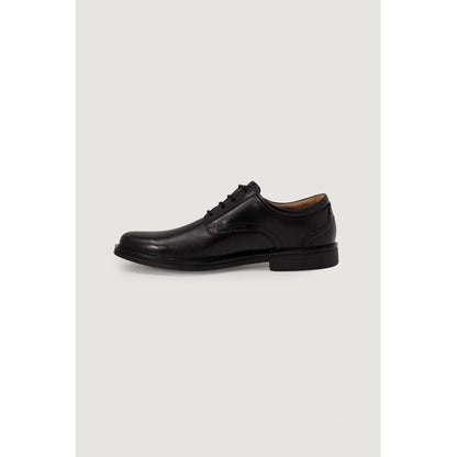 Clarks Black Leather Oxfords And Derby