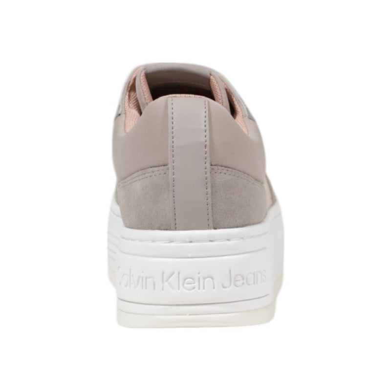 Calvin Klein Jeans BOLD FLATF LOW MIX Sneakers en Coton Recyclé Beige