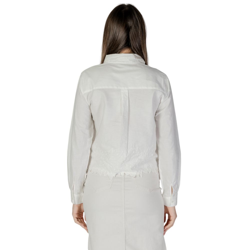 Jacqueline De Yong Jdynola Blouse Blanche en Coton avec Broderie Florale