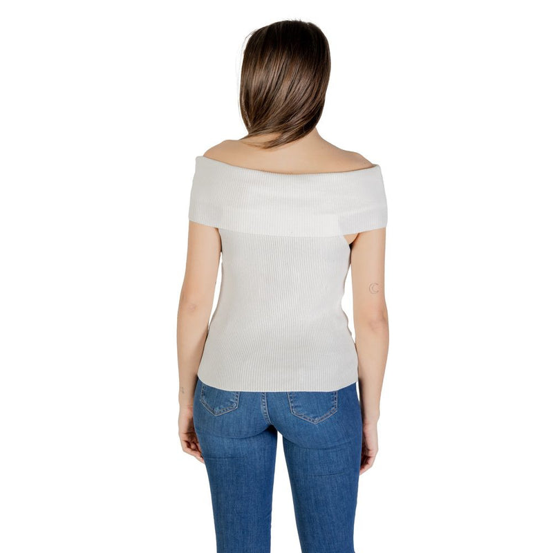 Only Onlelectra Life Off Shoulder Short Sleeve Top - White