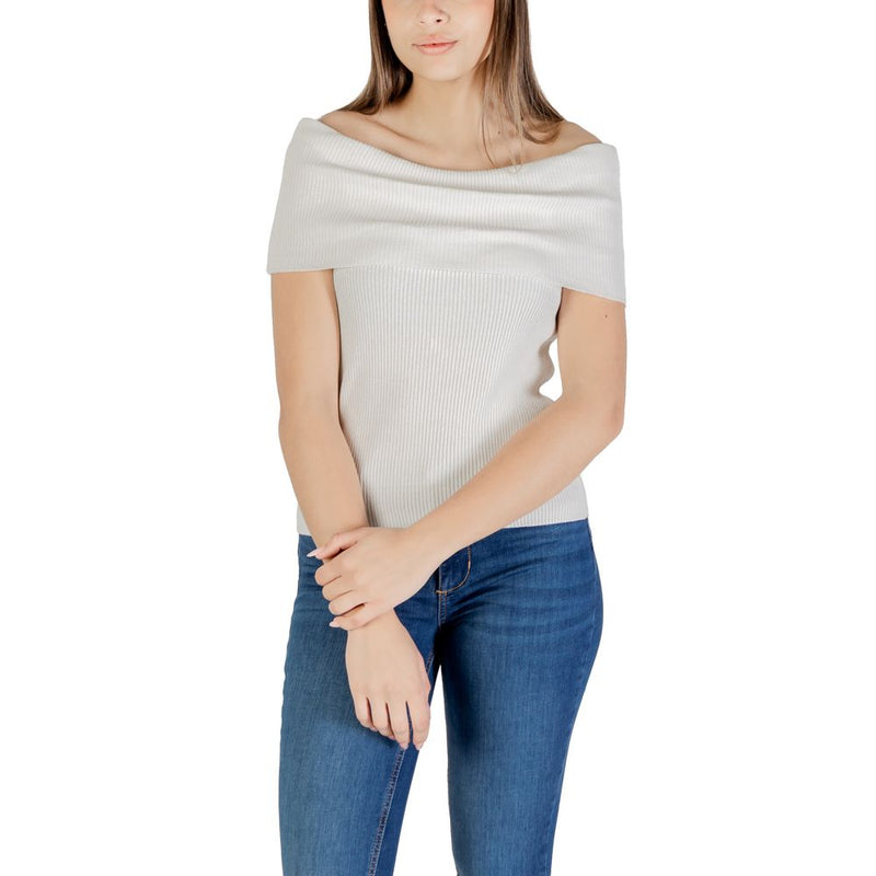 Only Onlelectra Life Off Shoulder Short Sleeve Top - White
