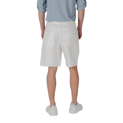 Bermuda en coton blanc de Gianni Lupo