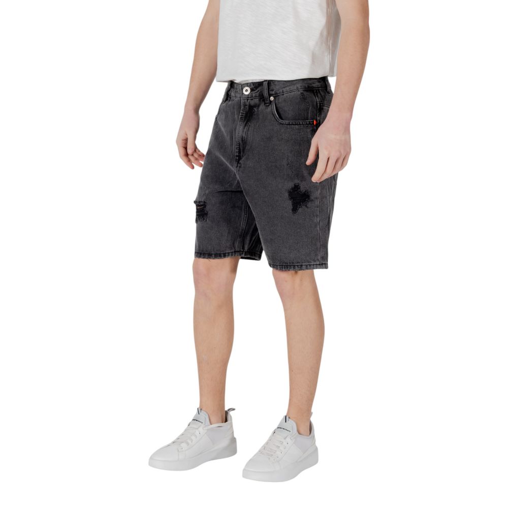 Bermuda en coton noir de Gianni Lupo