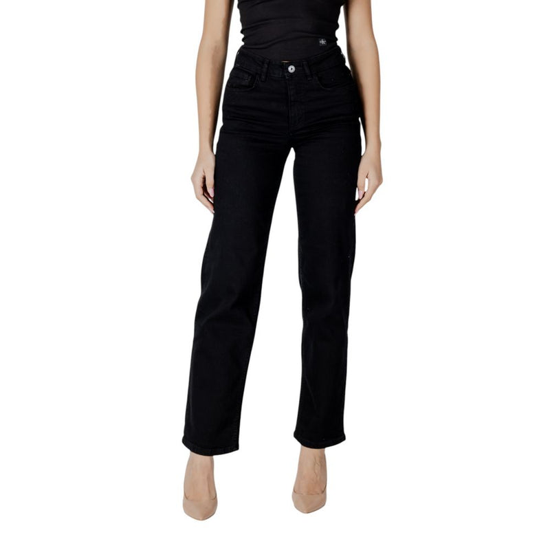 ICHI IHTWIGGY STRAIGHT Jeans Femme Noir - Confort et Style