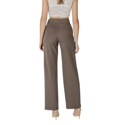 Pantalon en viscose marron de la marque Street One