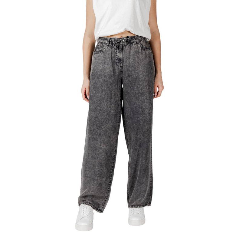 Only Black Lyocell Pant - Elegant Wide-Leg Trousers